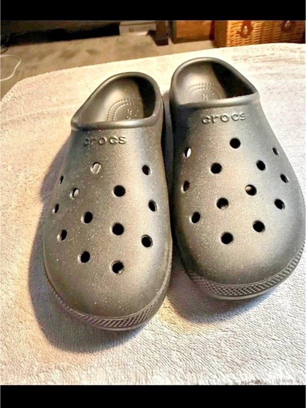 Crocs Classic Crush Clog Black Platform Clogs low profile